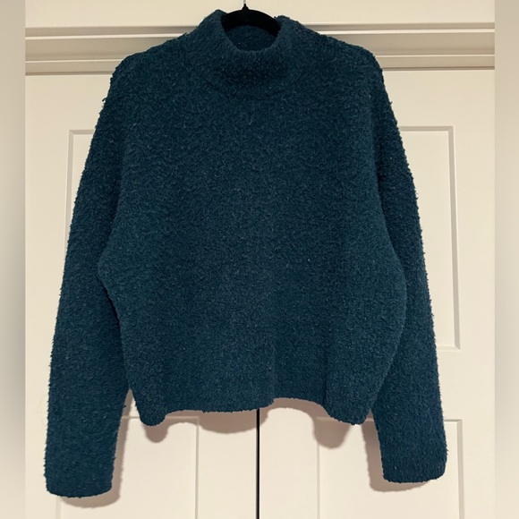 Universal Thread Teal Sweater - Picture 1 of 5